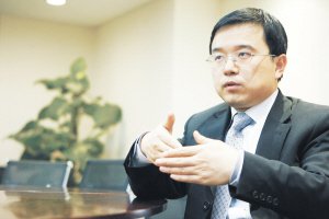 �����̳�� ����ΰ�ع��������ɫ