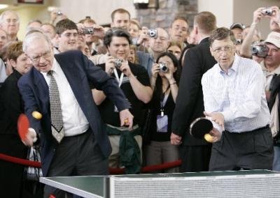 巴菲特和盖茨捐款 中国富豪会否买账