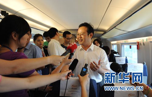 �����Ǽʸ�����Ӫ���·����ÿ�520.2���˴�